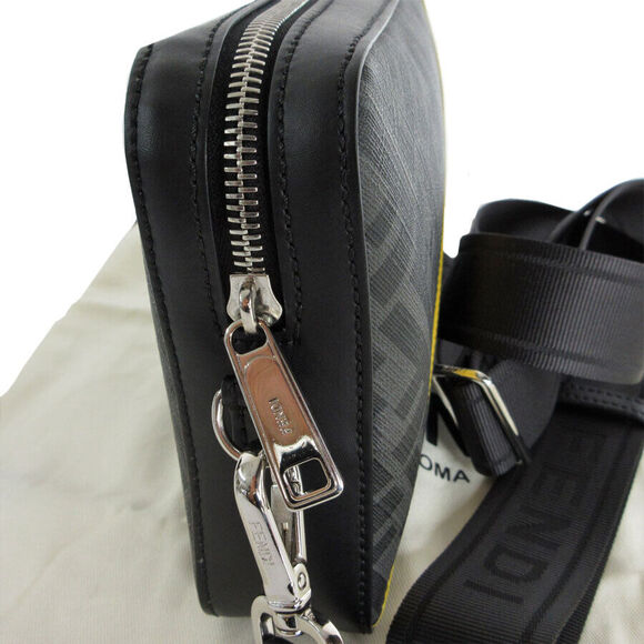 Auth Fendi Zucca Camera Case #160654F10B - Picture 3 of 12